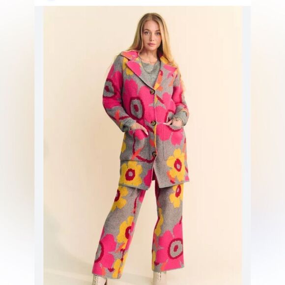 Dani & Davi Happy Flower Cardigan and Sweater pants Set - Picture 3 of 8